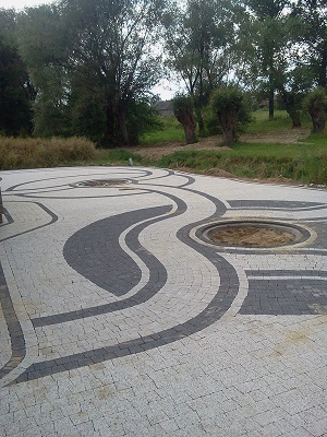 Brukmax: image 9 0f 135 thumb